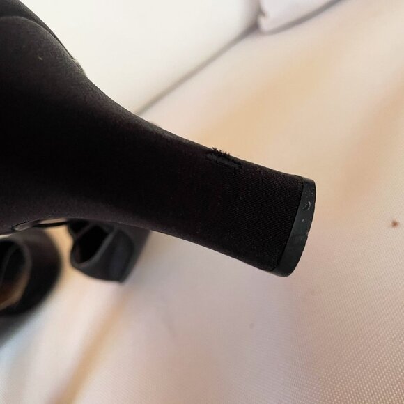 Women’s Stuart Weitzman Sateen Black Heels Size 7.5 - Picture 9 of 14